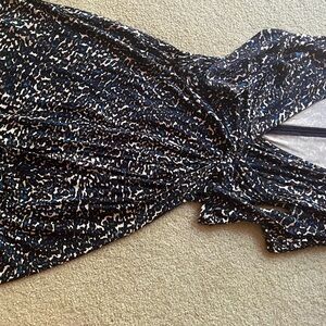 Ann Taylor black,blue,white print dress size SP